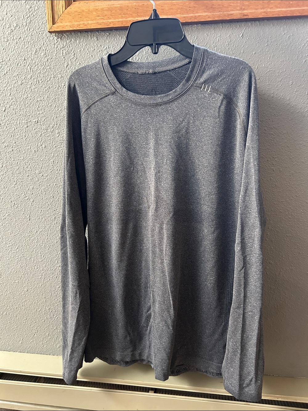 Lululemon Men's Metal Vent Long-Sleeve Shirt